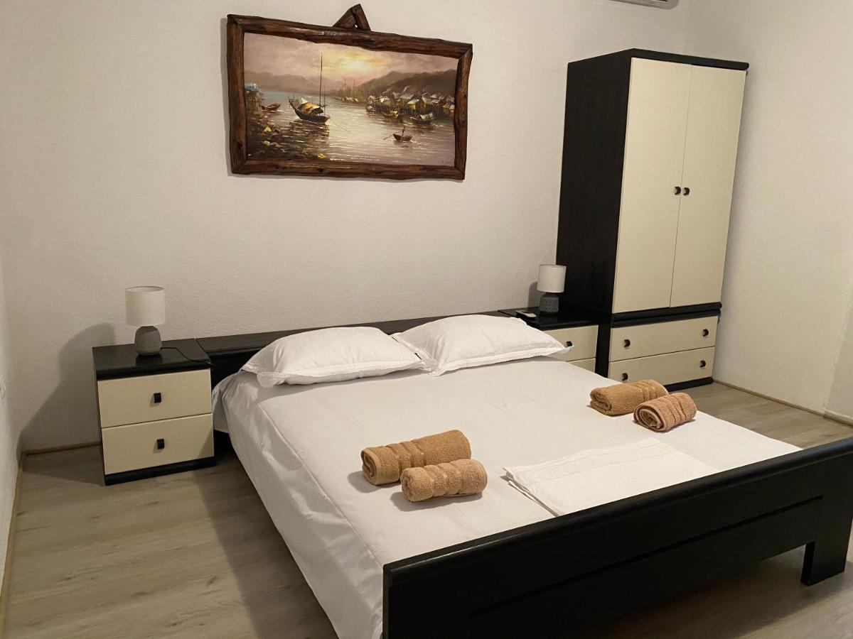 Summer Breeze Baška Voda Екстериор снимка