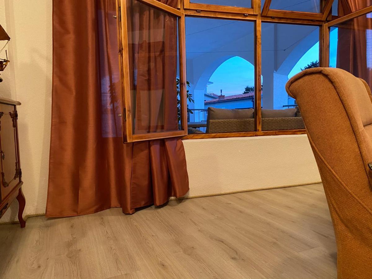 Summer Breeze Baška Voda Екстериор снимка