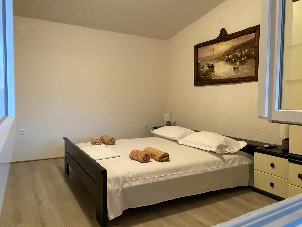 Summer Breeze Baška Voda Екстериор снимка