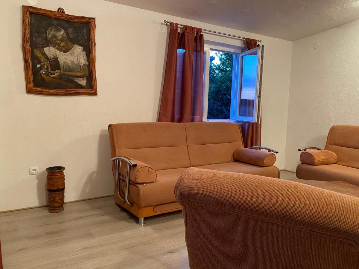 Summer Breeze Baška Voda Екстериор снимка